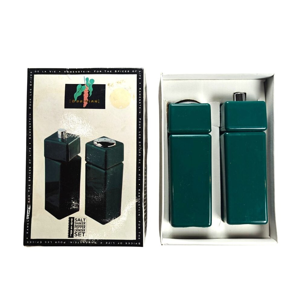Vintage Kamenstein MCM Mid Century Dark Green Salt & Pepper Shaker Set With Box